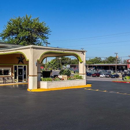 Rodeway Inn San Antonio Lackland Afb - Seaworld Dış mekan fotoğraf