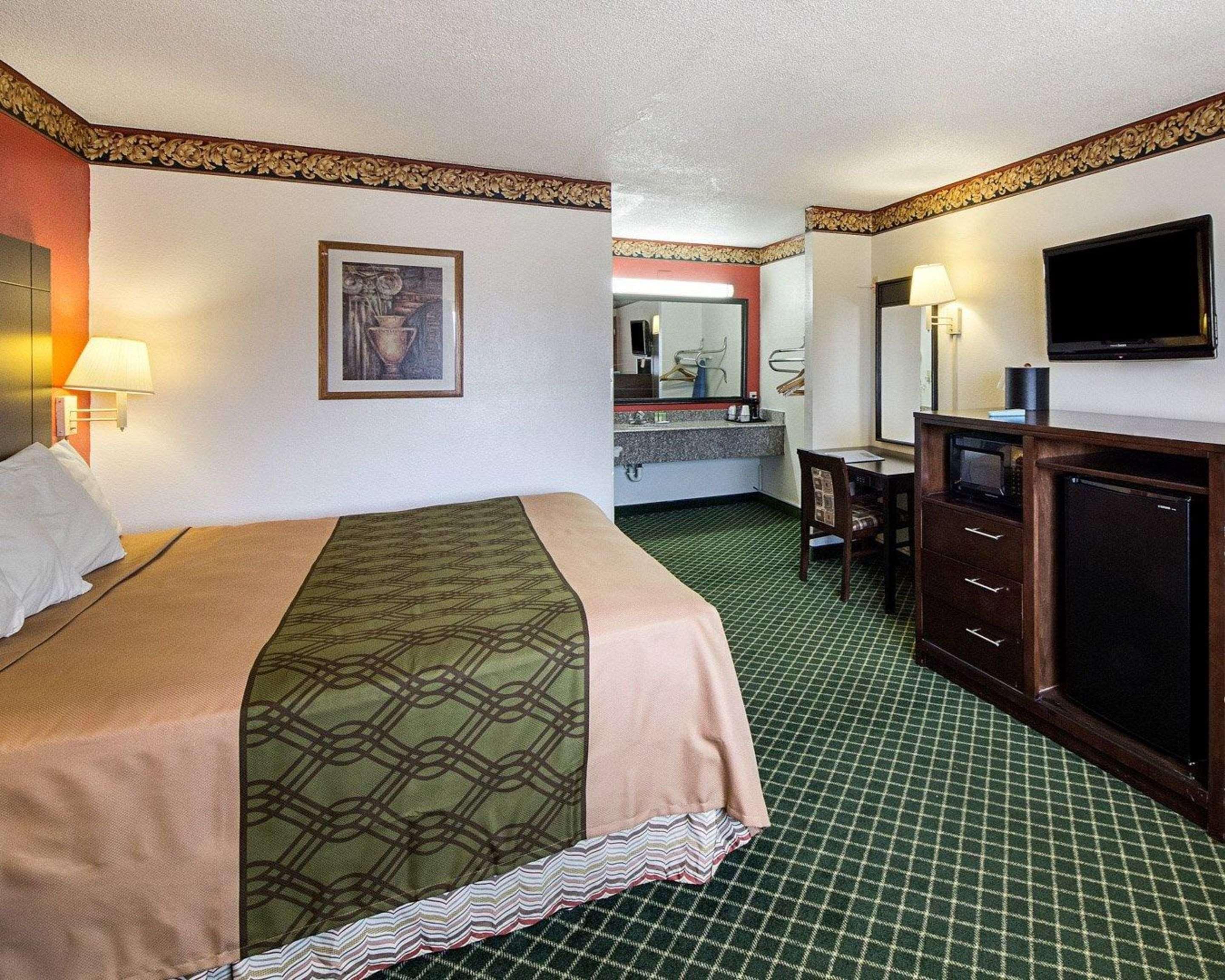 Rodeway Inn San Antonio Lackland Afb - Seaworld Dış mekan fotoğraf