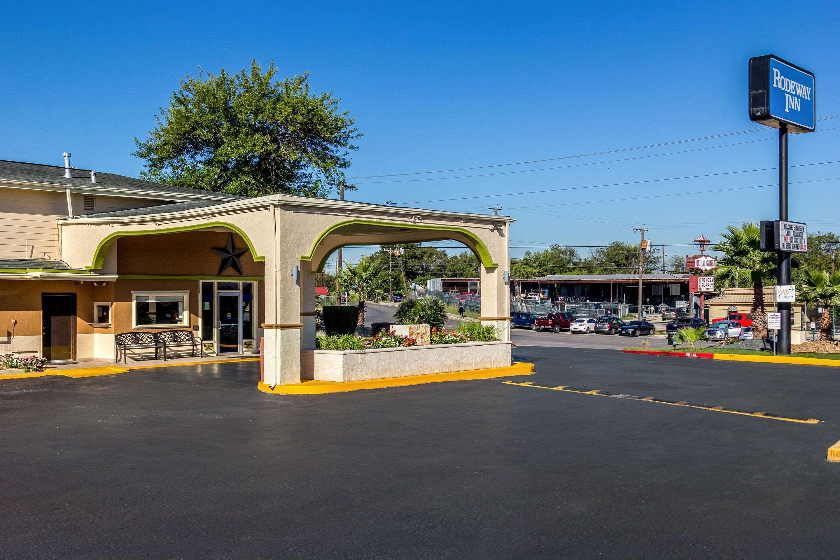 Rodeway Inn San Antonio Lackland Afb - Seaworld Dış mekan fotoğraf