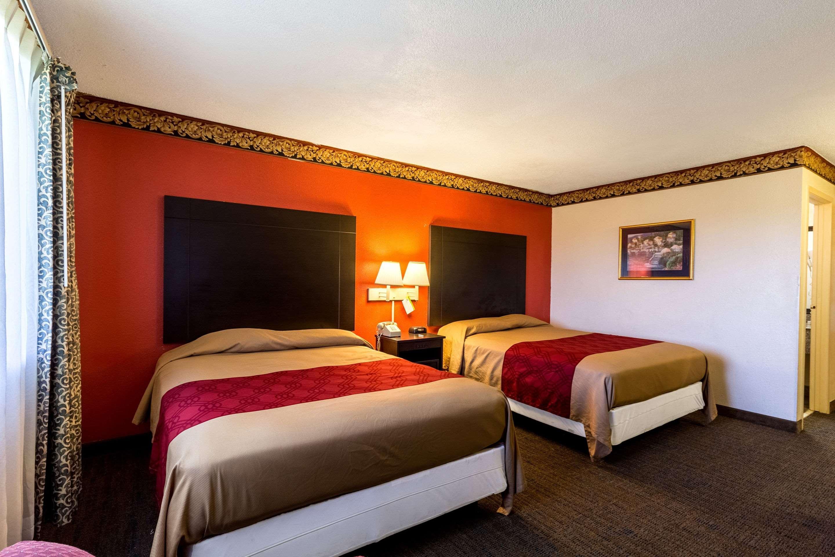Rodeway Inn San Antonio Lackland Afb - Seaworld Dış mekan fotoğraf