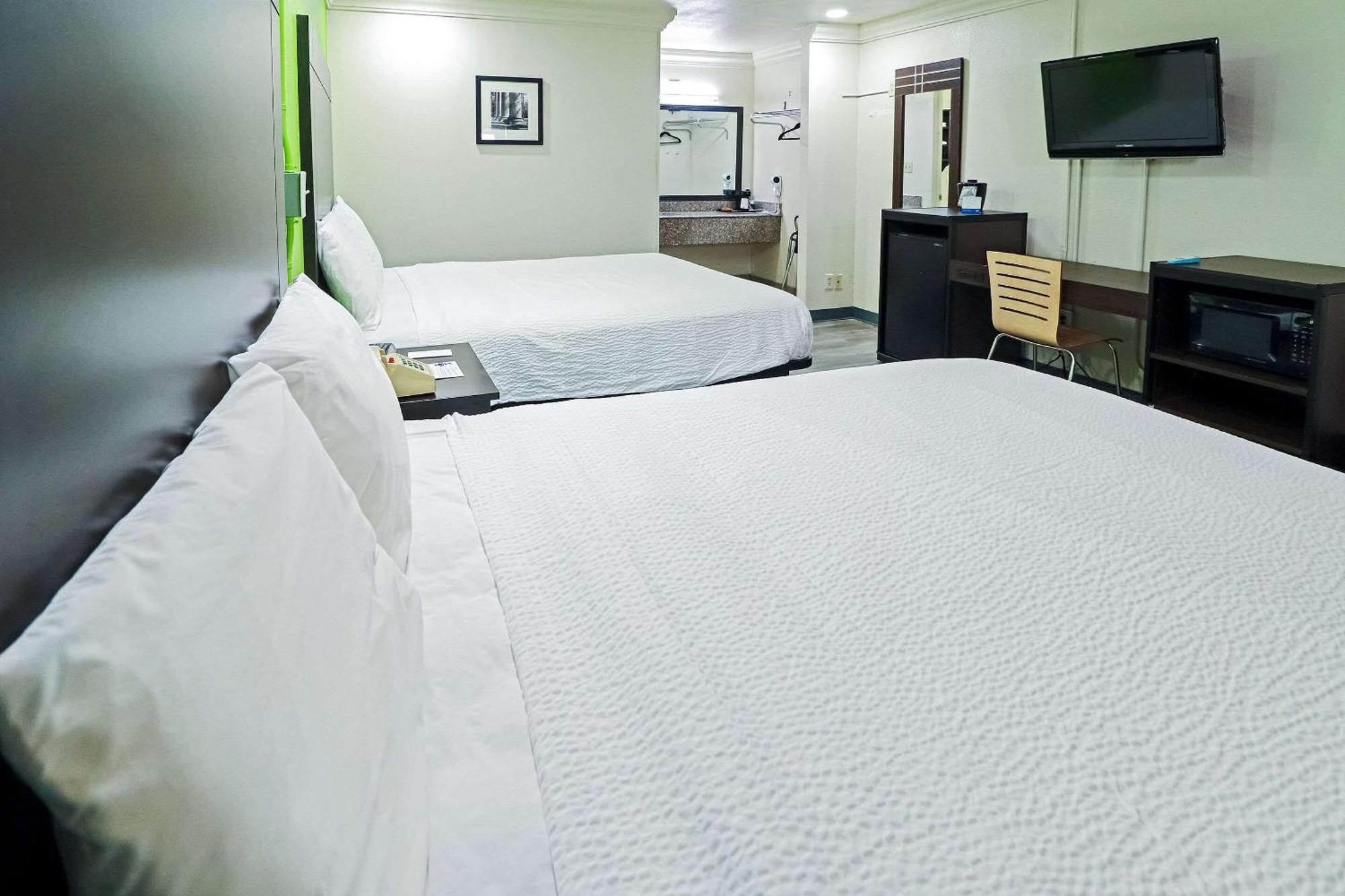 Rodeway Inn San Antonio Lackland Afb - Seaworld Dış mekan fotoğraf