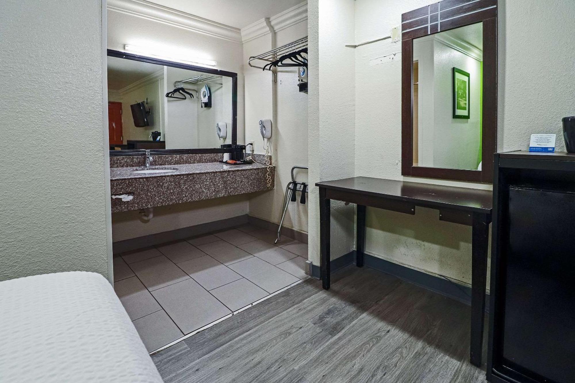 Rodeway Inn San Antonio Lackland Afb - Seaworld Dış mekan fotoğraf