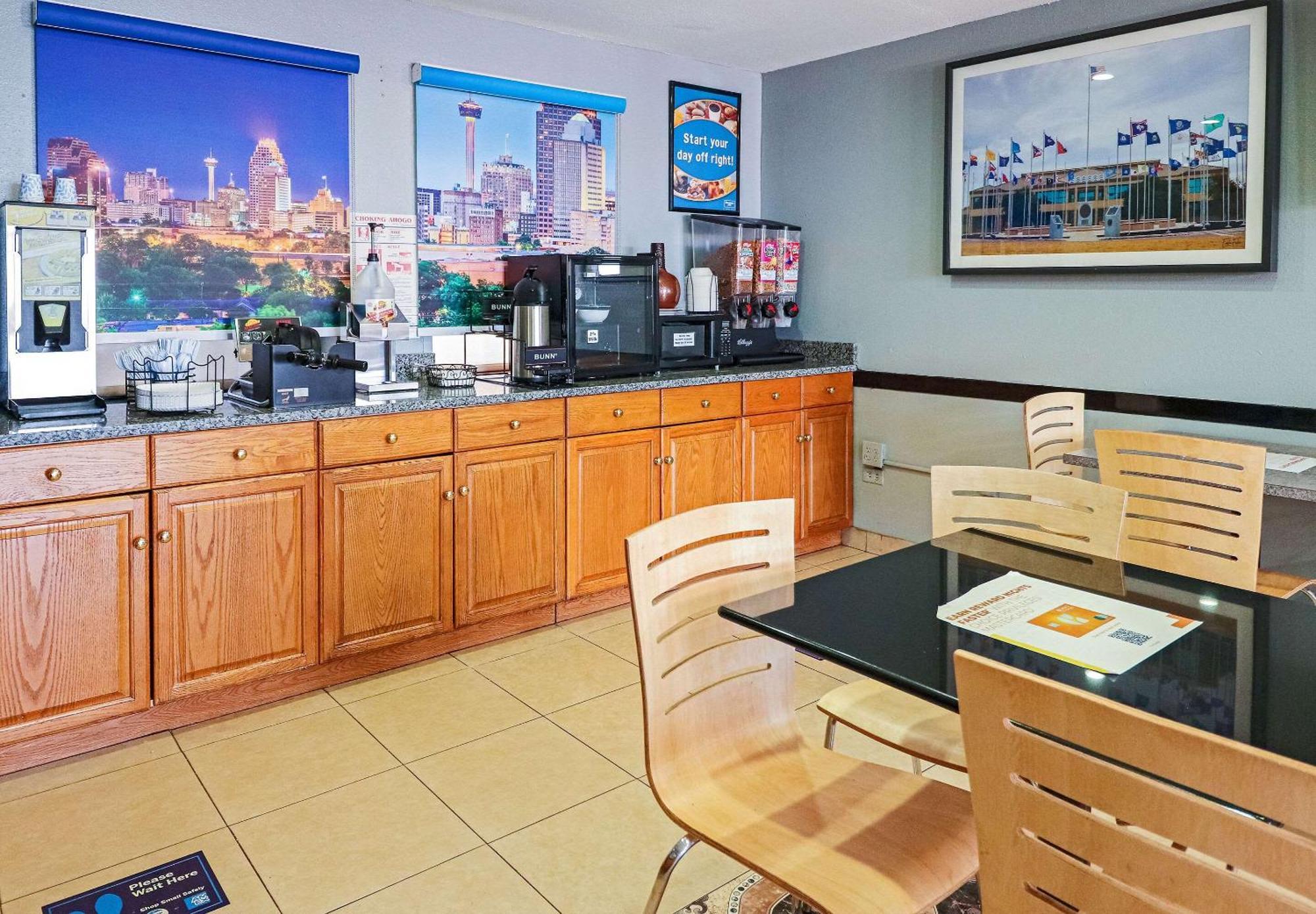 Rodeway Inn San Antonio Lackland Afb - Seaworld Dış mekan fotoğraf